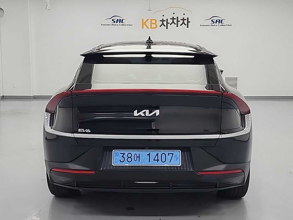 기아 EV6 롱레인지 에어 이미지 3
