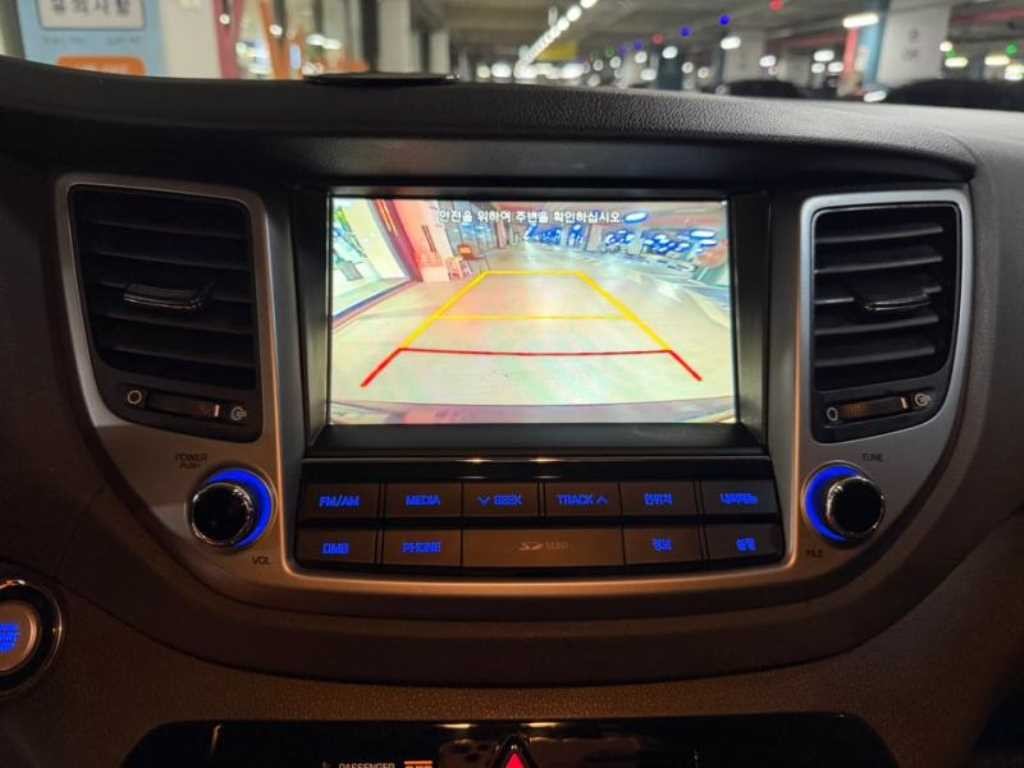 현대 투싼 올뉴투싼 디젤 1.7 2WD 프리미엄 이미지 11