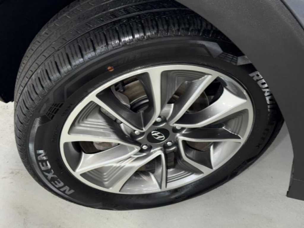 현대 투싼 올뉴투싼 디젤 1.7 2WD 프리미엄 이미지 20