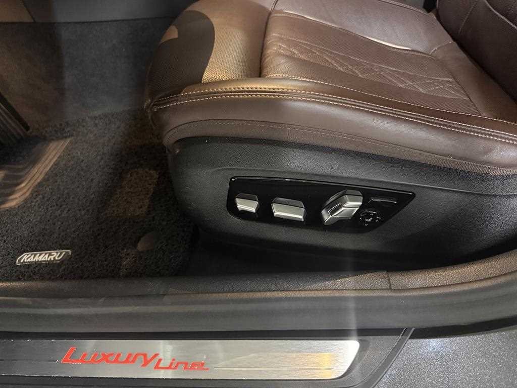 BMW 5시리즈 5시리즈 (G30) 520d xDrive 럭셔리 플러스 이미지 13