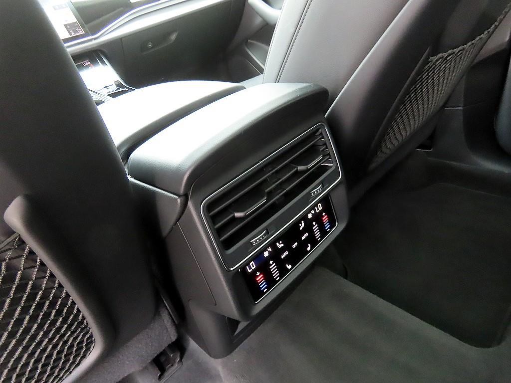 아우디 Q7 Q7 (4M) 45 TDI 콰트로 이미지 15