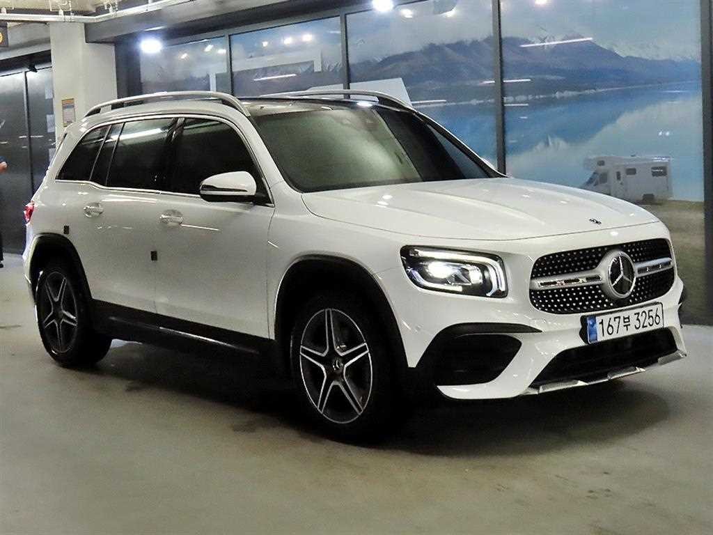 벤츠 GLB 클래스 GLB클래스 X247 GLB 250 4MATIC 이미지 1