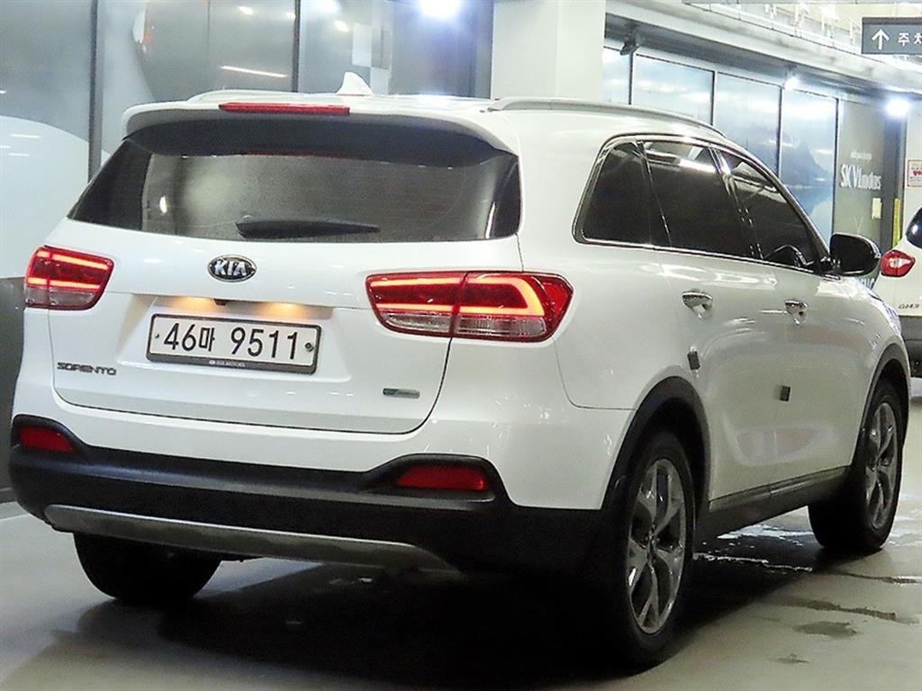기아 쏘렌토 올 뉴 쏘렌토 디젤 2WD 2.0 프레스티지 이미지 4