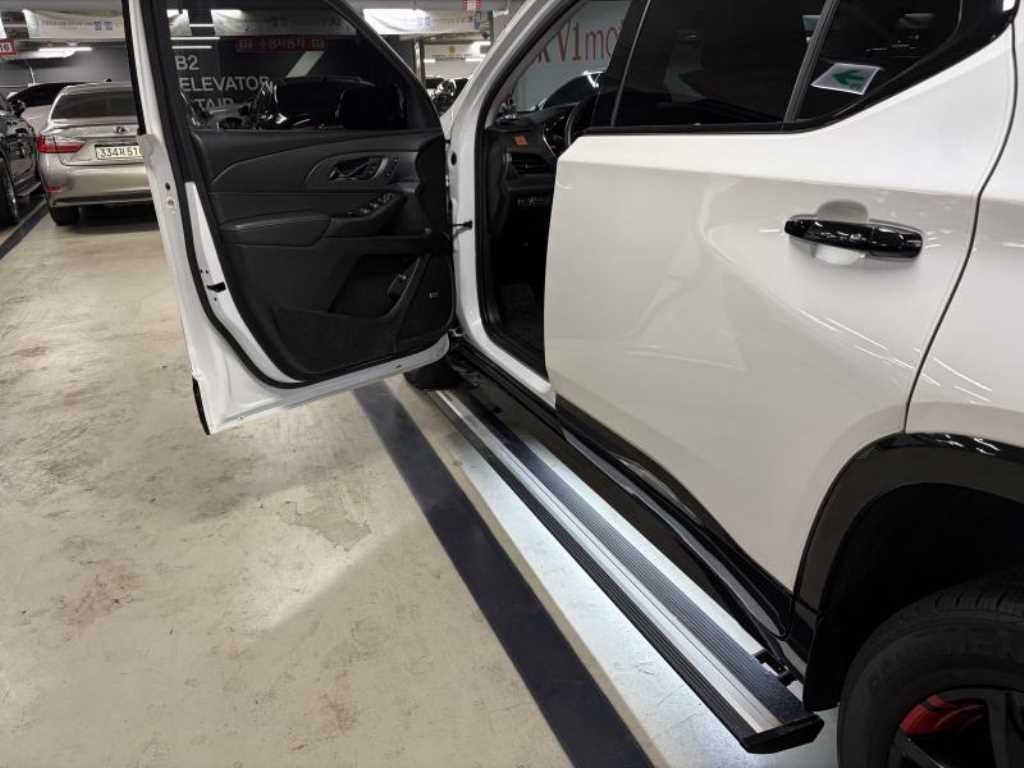 쉐보레 트래버스 3.6 AWD 레드라인 이미지 4