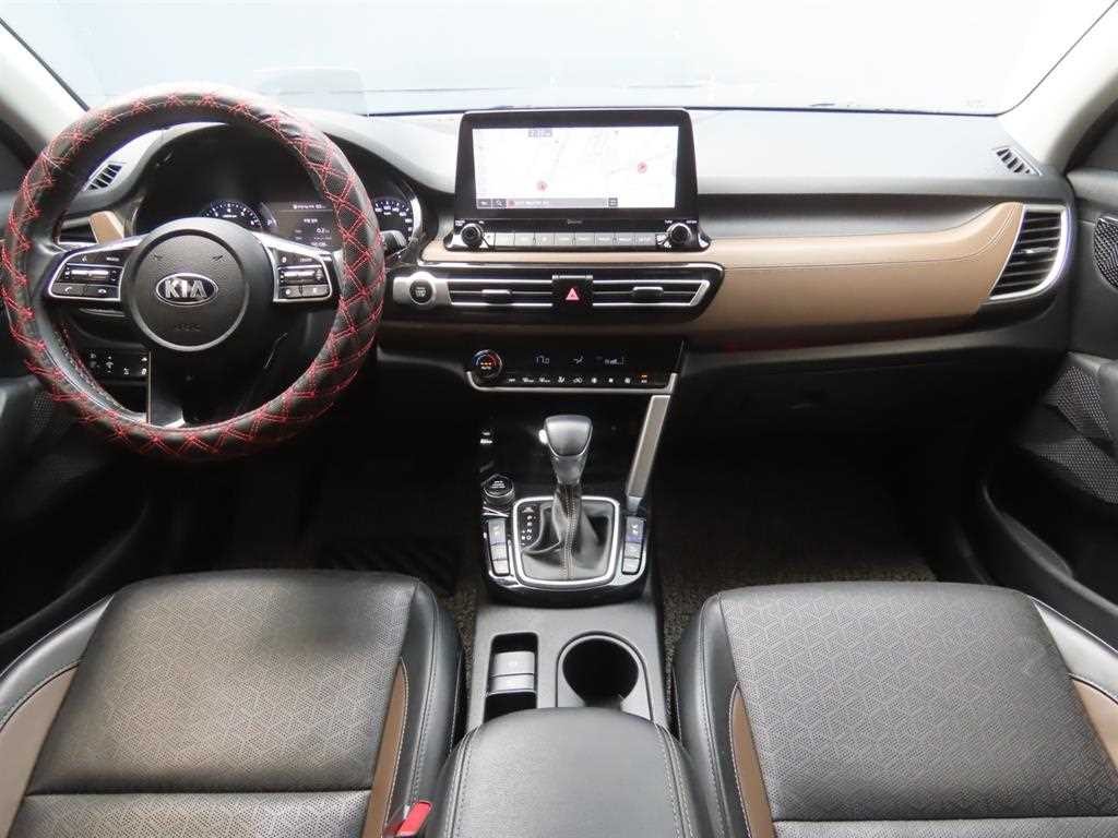 기아 셀토스 가솔린 1.6 터보 2WD 노블레스 이미지 8