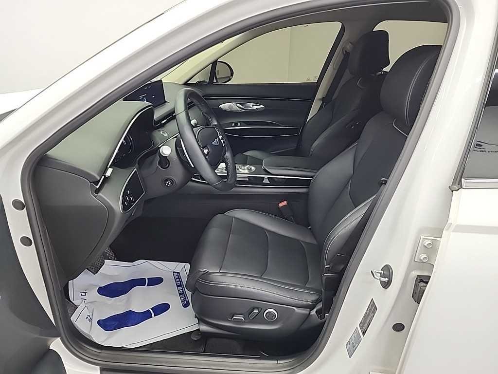 제네시스 GV70 2.5T 가솔린 2WD 이미지 11