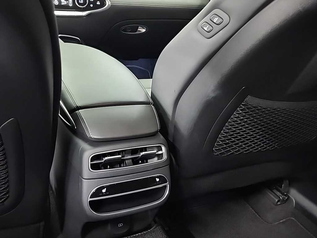 제네시스 GV70 2.5T 가솔린 2WD 이미지 13