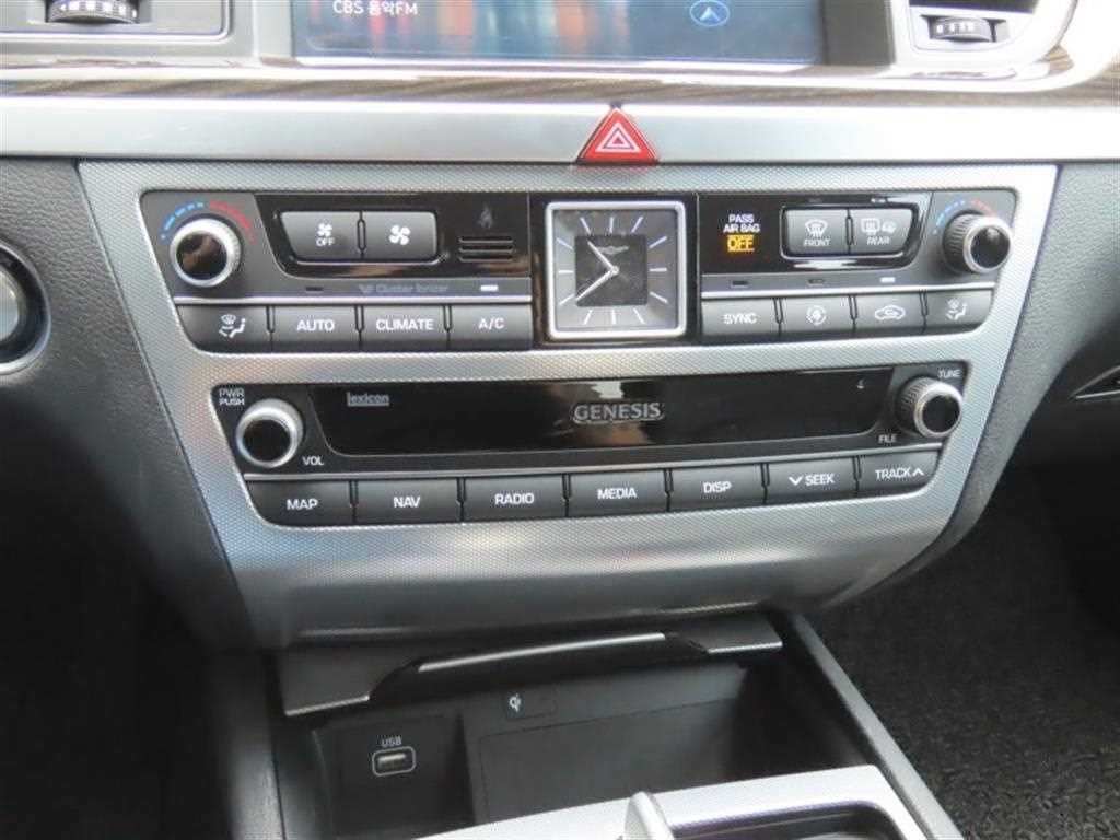 제네시스 G80 3.3 GDI AWD 프리미엄 럭셔리 이미지 7