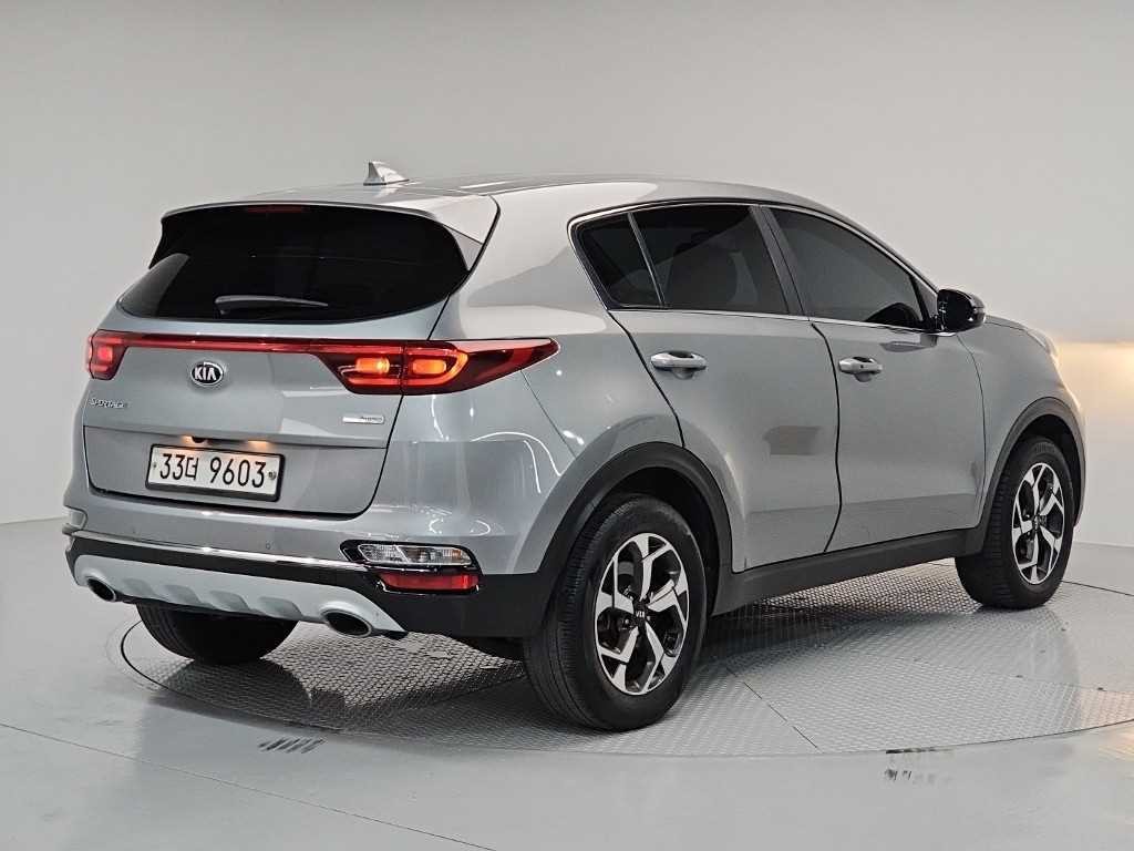 기아 스포티지 스포티지 더 볼드 1.6 디젤 2WD 럭셔리 이미지 4