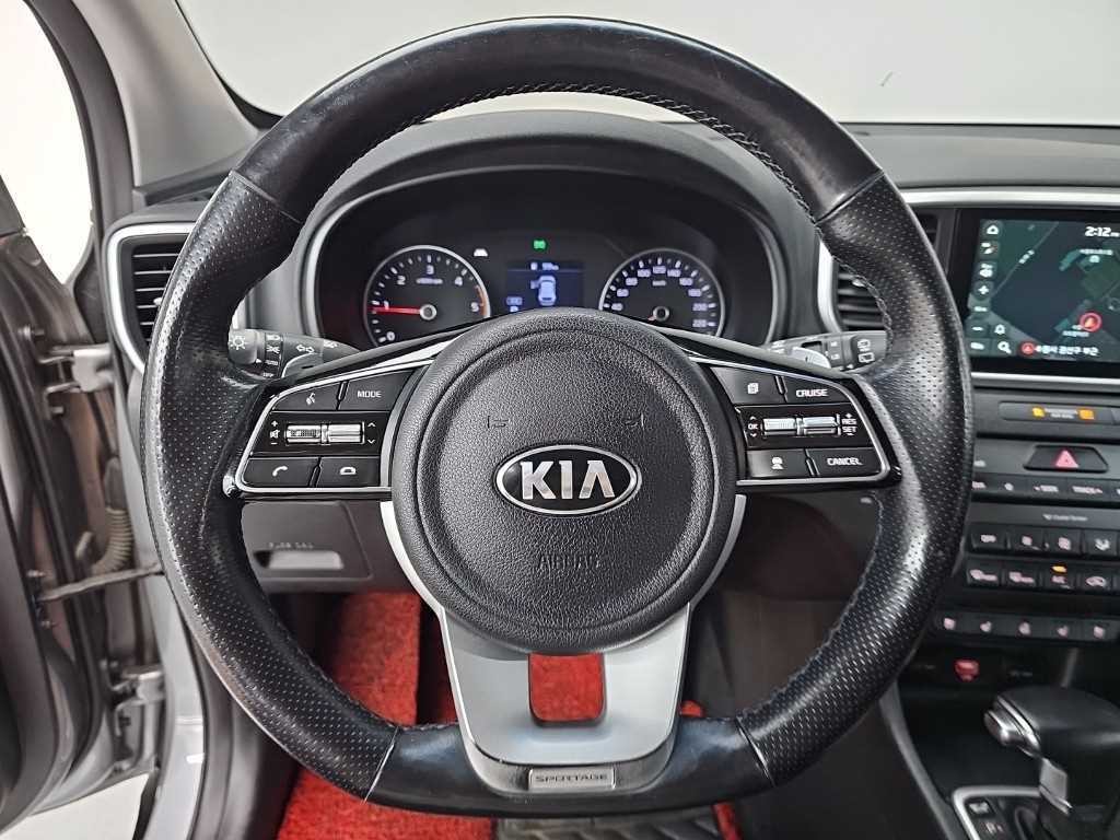 기아 스포티지 스포티지 더 볼드 1.6 디젤 2WD 럭셔리 이미지 9