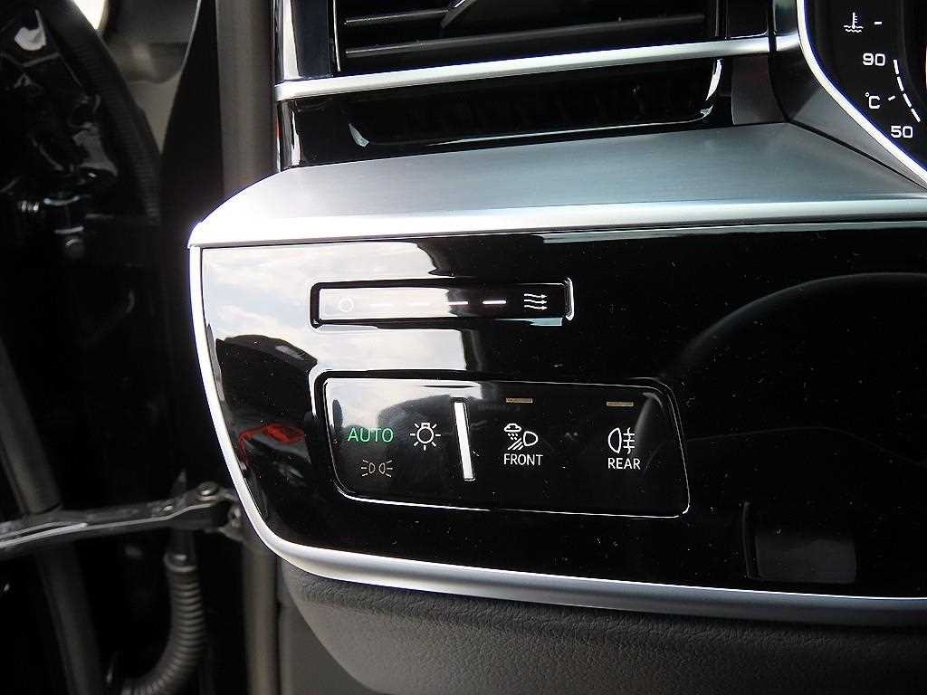 아우디 A8 A8 (D5) 55 TFSI 콰트로 LWB 기본형 이미지 13