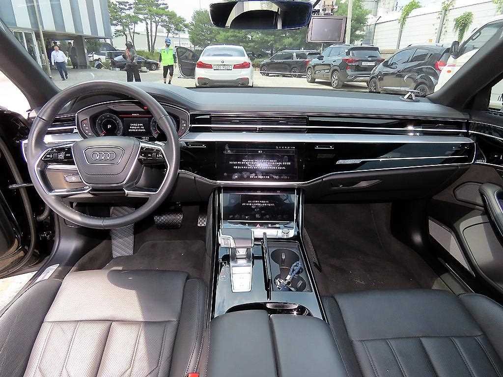 아우디 A8 A8 (D5) 55 TFSI 콰트로 LWB 기본형 이미지 7