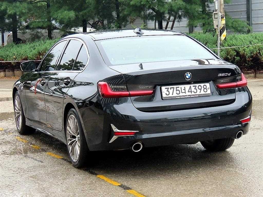 BMW 3시리즈 3시리즈 (G20) 320d 럭셔리 이미지 3