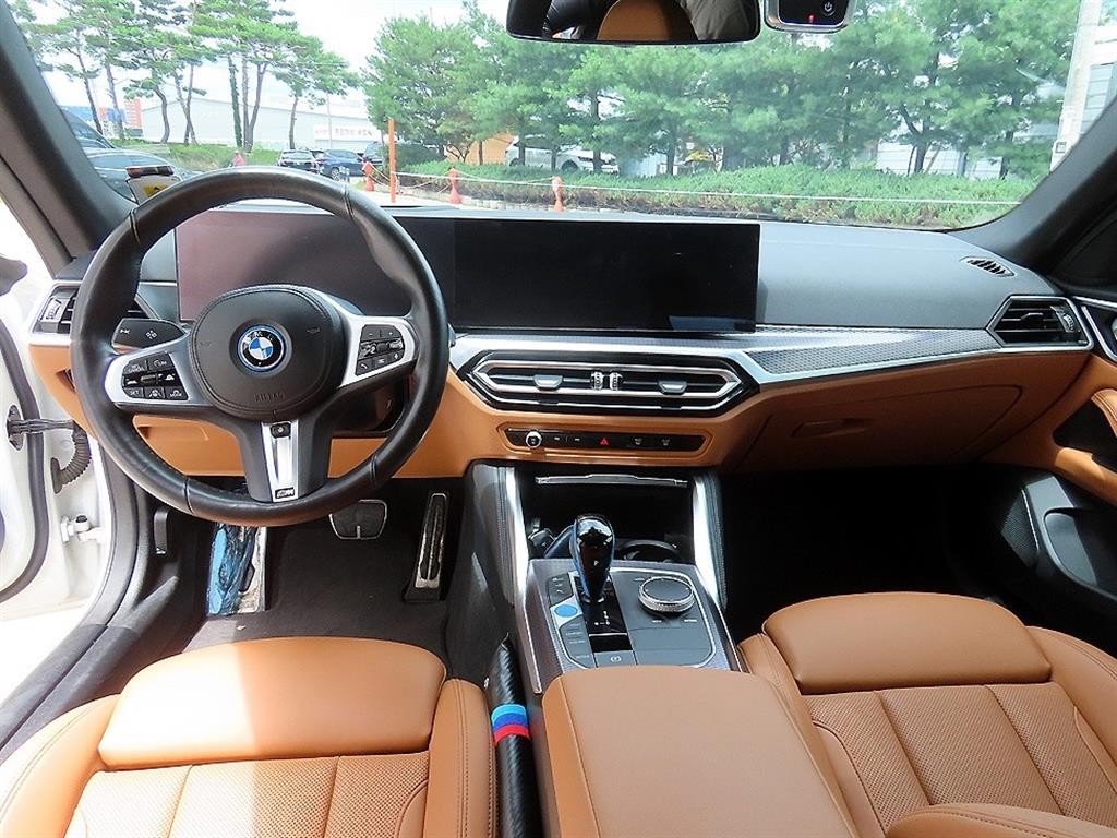 BMW i4 eDrive 40 M 스포츠 이미지 7