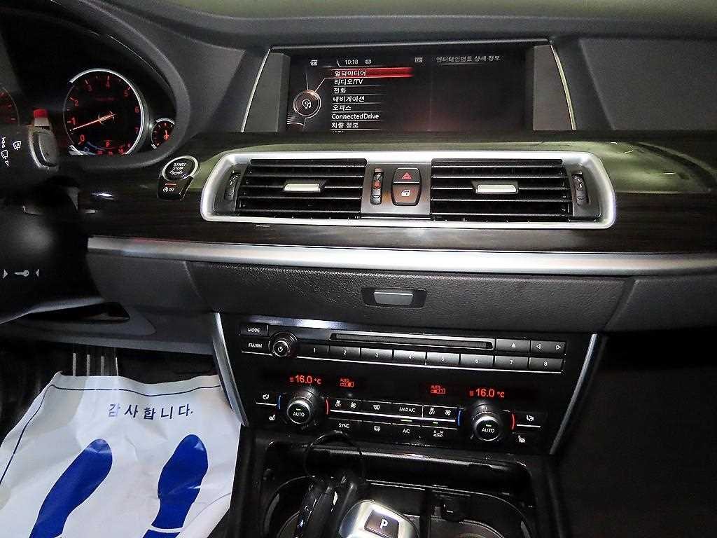 BMW 그란투리스모 5시리즈 GT (F07) GT xDrive 이미지 11