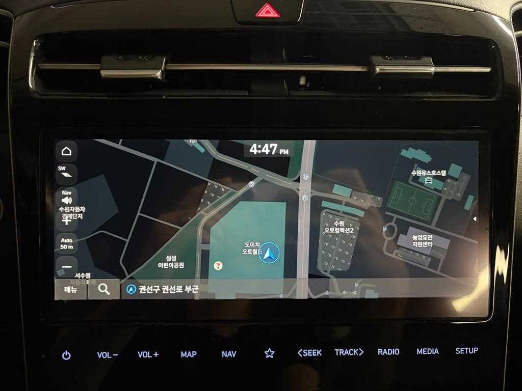 현대 투싼 투싼 (NX4) 디젤 2.0 2WD 프리미엄 이미지 10