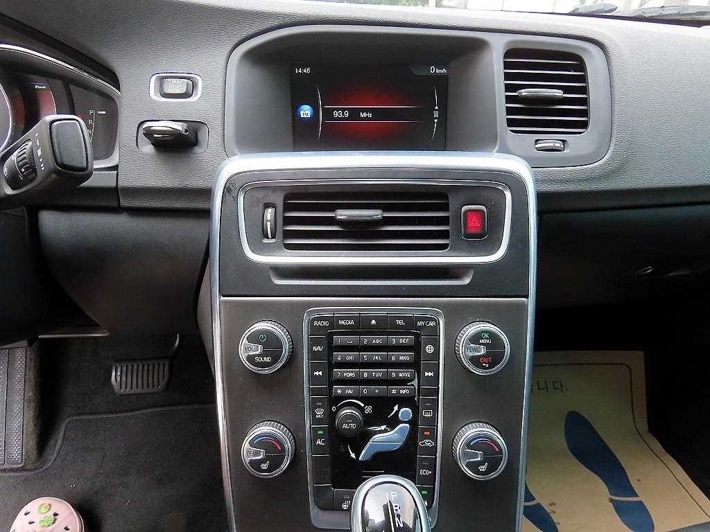 볼보 S60 뉴S60 D3 이미지 13