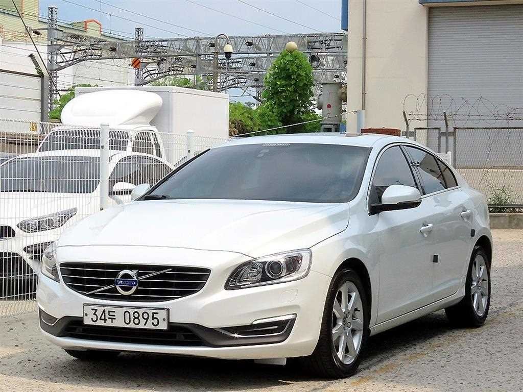 볼보 S60 뉴S60 D3 이미지 2