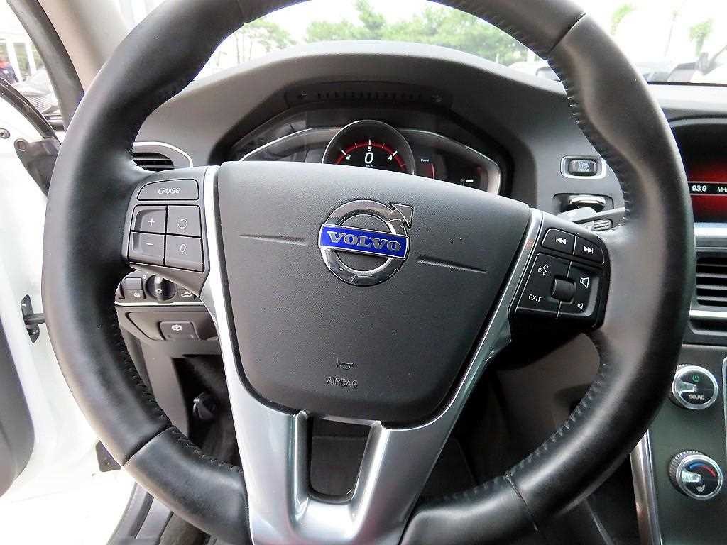 볼보 S60 뉴S60 D3 이미지 8