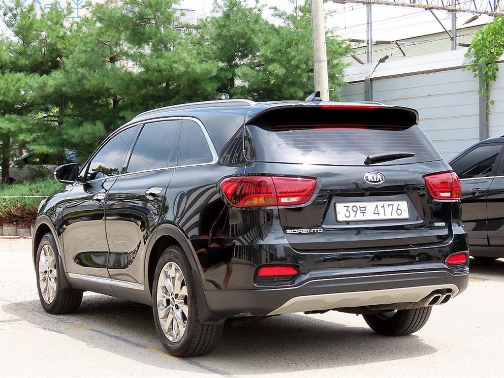 기아 쏘렌토 더 뉴 쏘렌토 디젤 2.2 2WD 넘버원 에디션 이미지 3