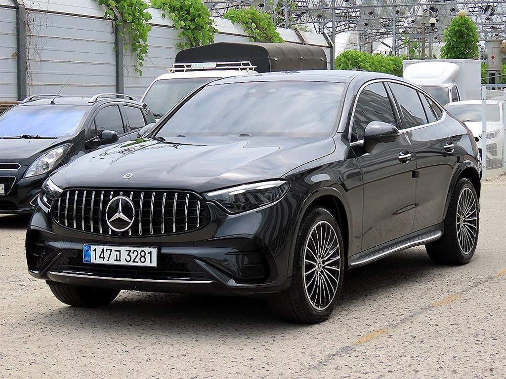 벤츠 GLC 클래스 GLC클래스 X254 GLC300 4MATIC 쿠페 이미지 2