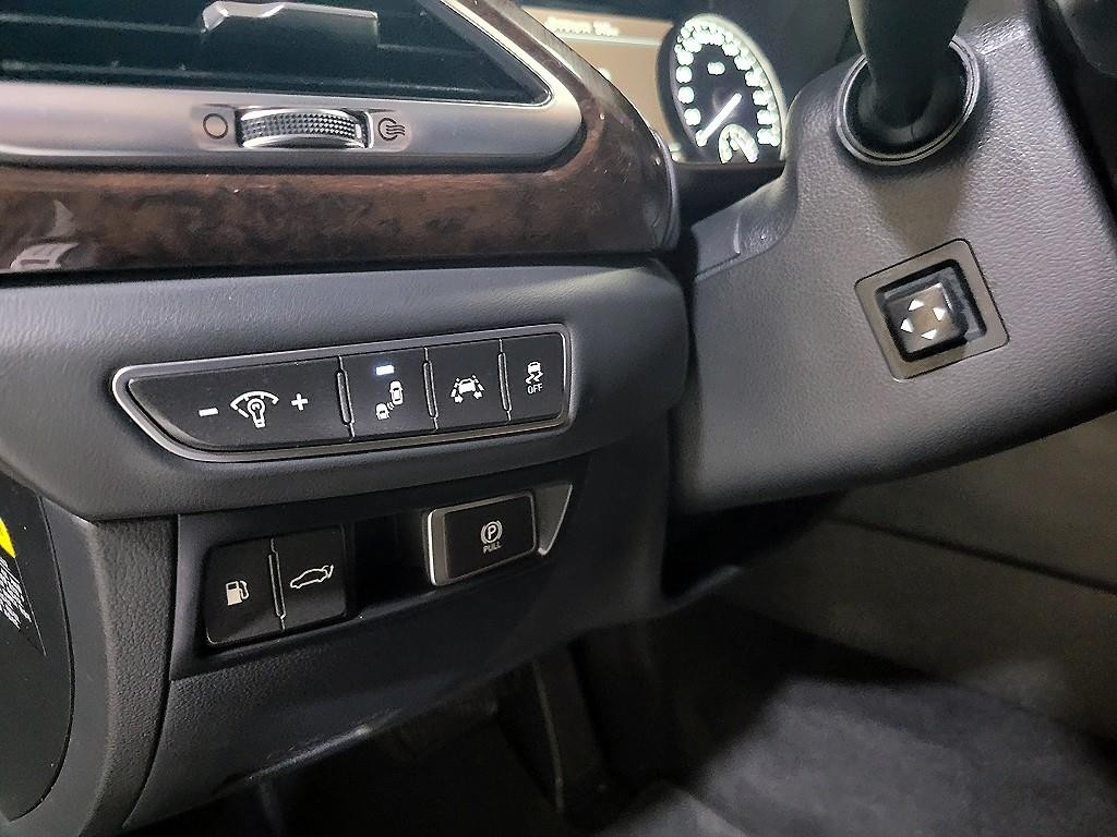 제네시스 EQ900 3.8 GDI AWD 프리미엄 럭셔리 이미지 14