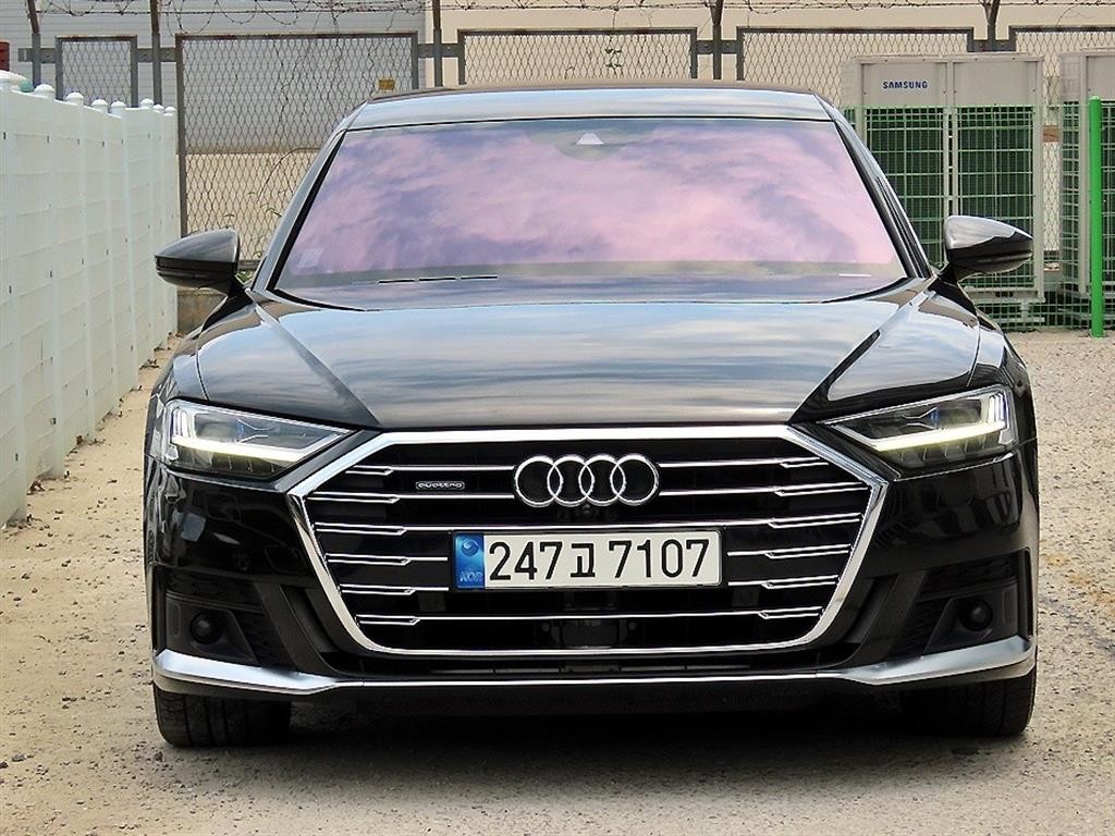 아우디 A8 A8 (D5) 55 TFSI 콰트로 LWB 이미지 1