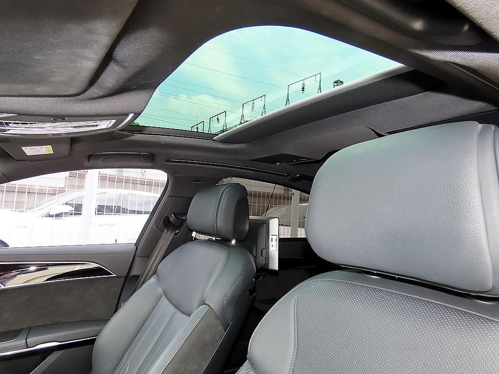 아우디 A8 A8 (D5) 55 TFSI 콰트로 LWB 이미지 16