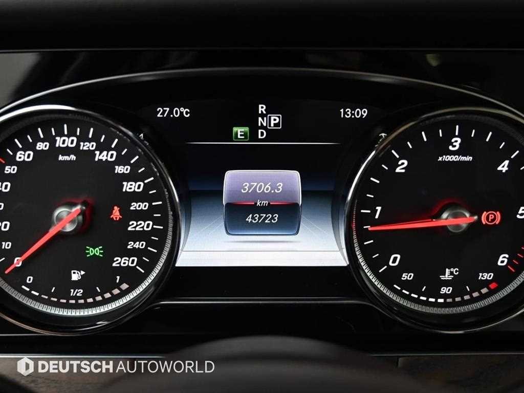 벤츠 E 클래스 E-클래스 W213 E220d 익스클루시브 이미지 8