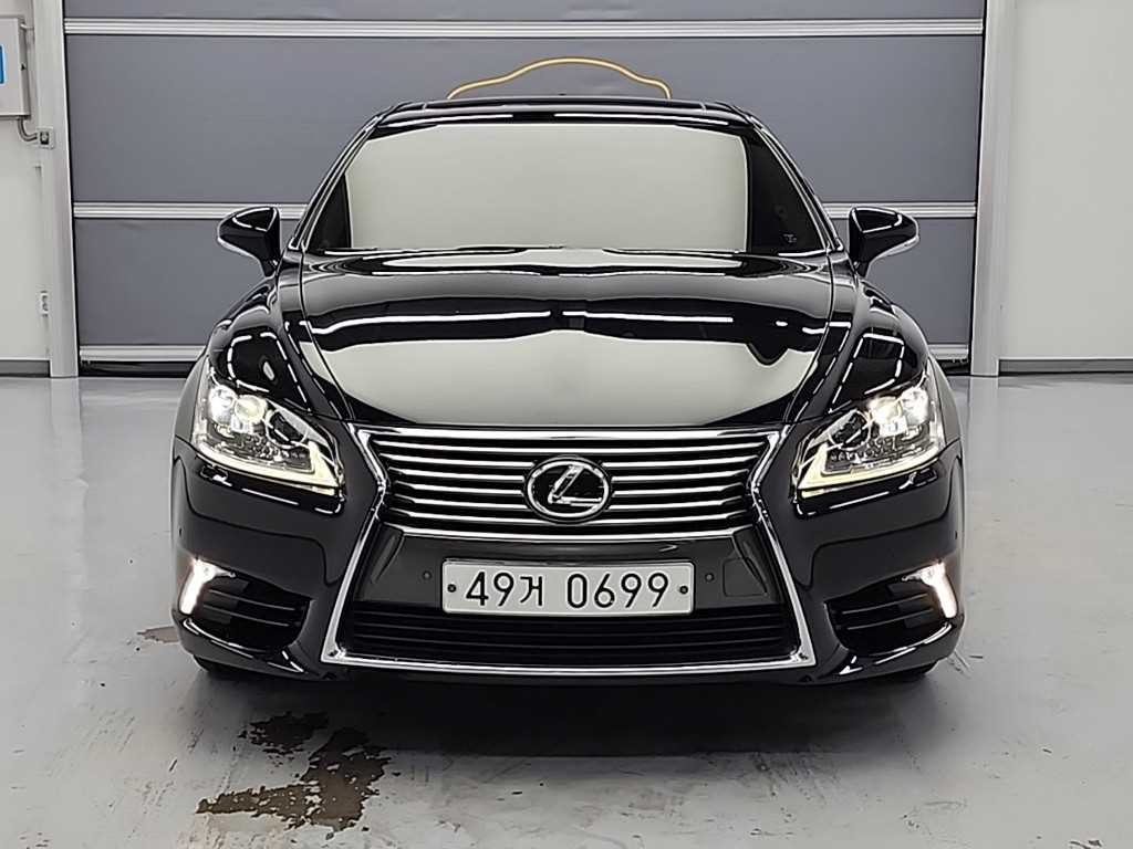 렉서스 LS LS460 AWD 이미지 1