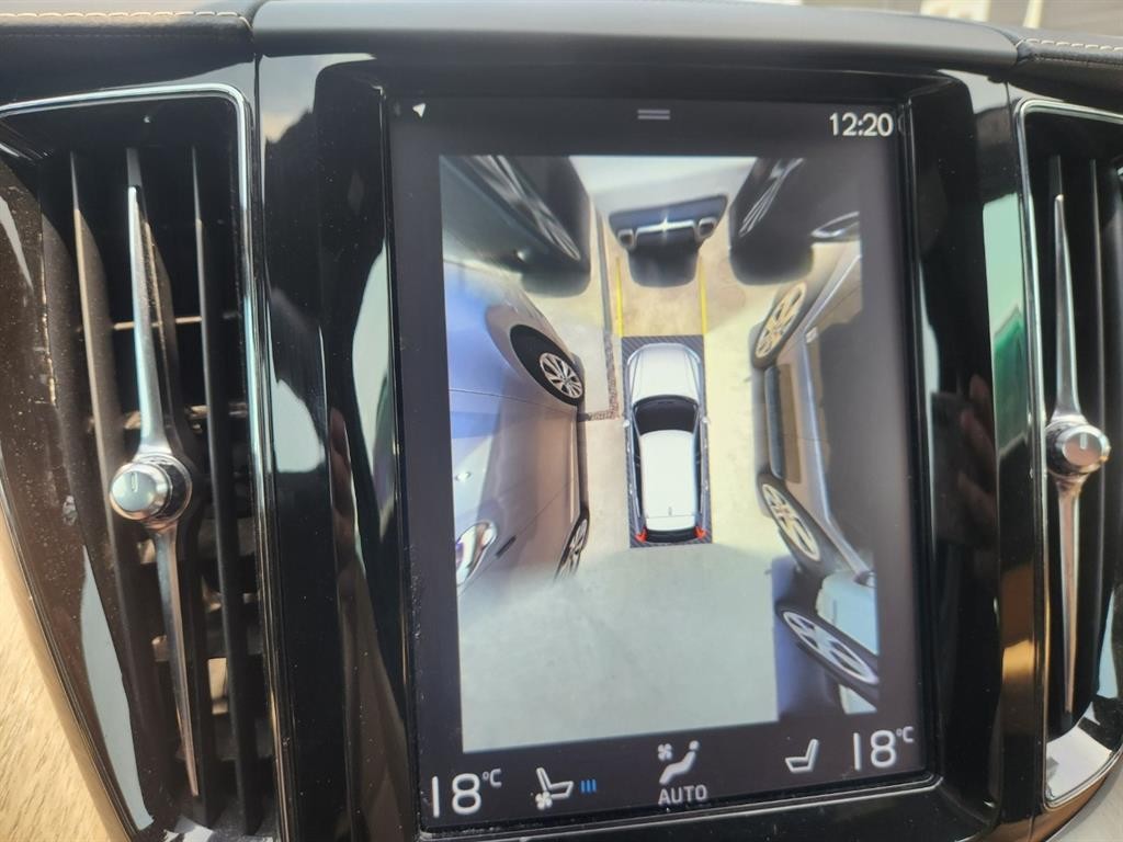 볼보 XC60 XC60(2세대) D5 AWD 인스크립션 이미지 10