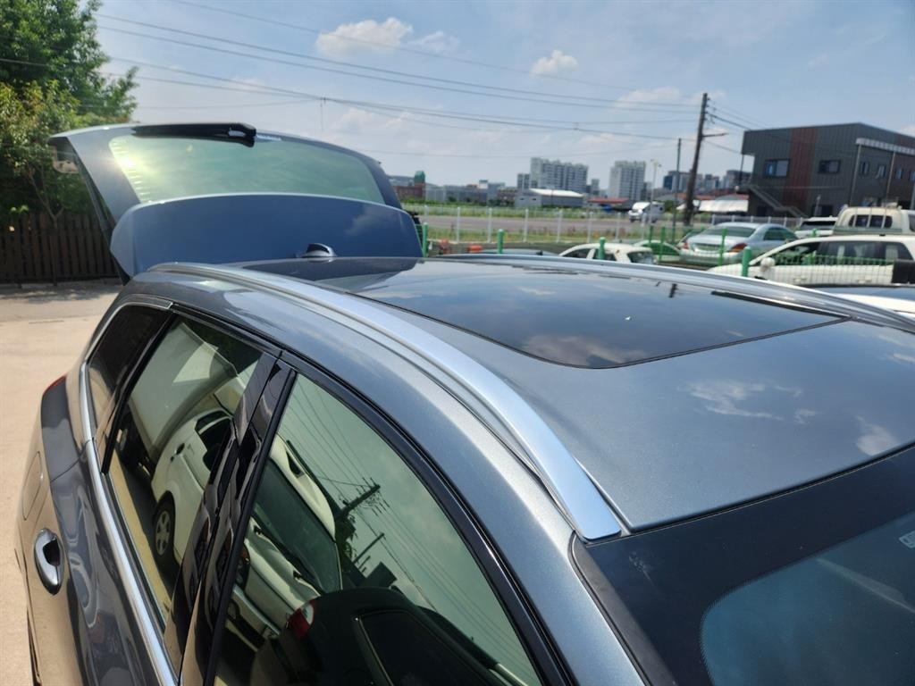 볼보 XC60 XC60(2세대) D5 AWD 인스크립션 이미지 5