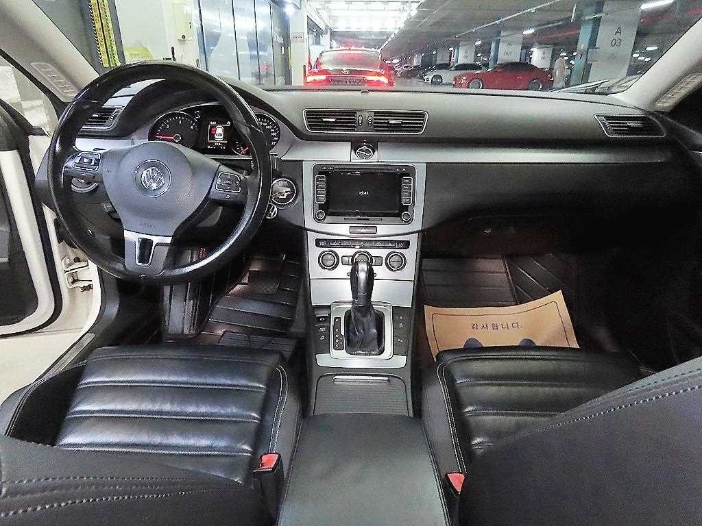 폭스바겐 CC 뉴 CC 2.0 TDI 블루모션 R라인 이미지 10