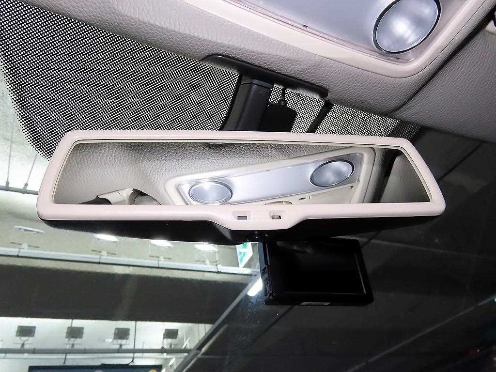 폭스바겐 CC 뉴 CC 2.0 TDI 블루모션 R라인 이미지 15