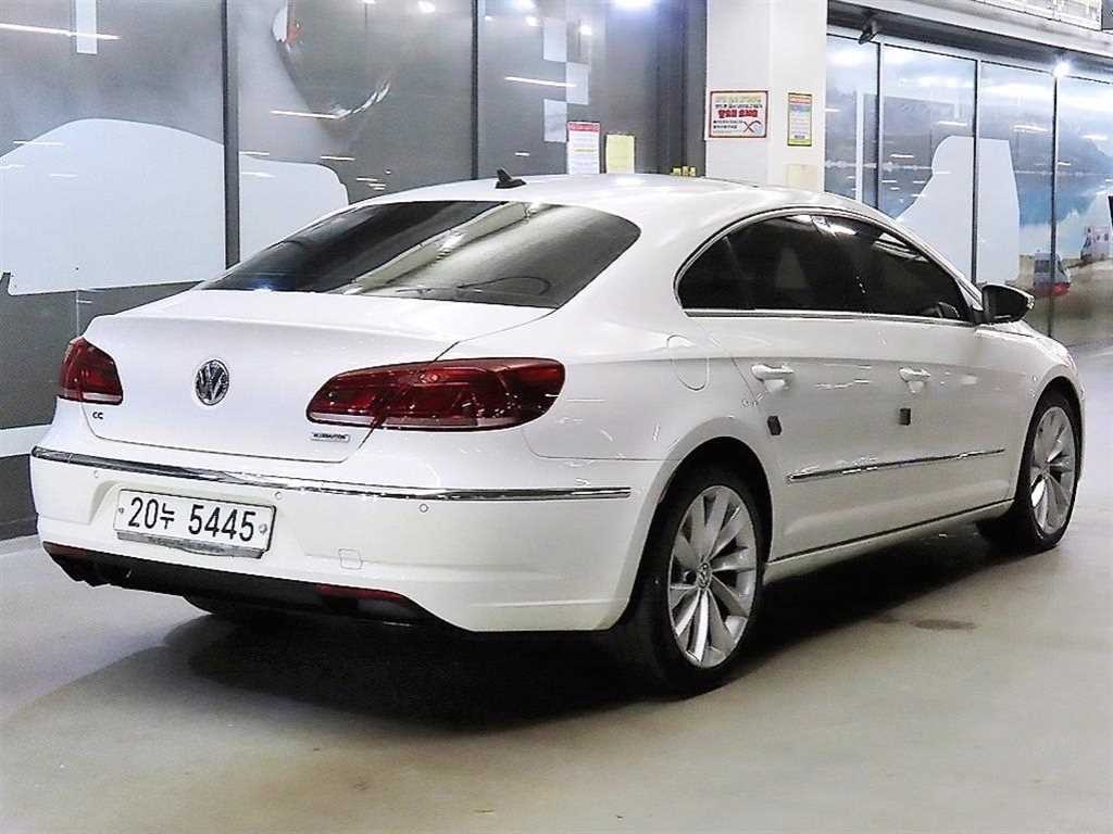 폭스바겐 CC 뉴 CC 2.0 TDI 블루모션 R라인 이미지 4