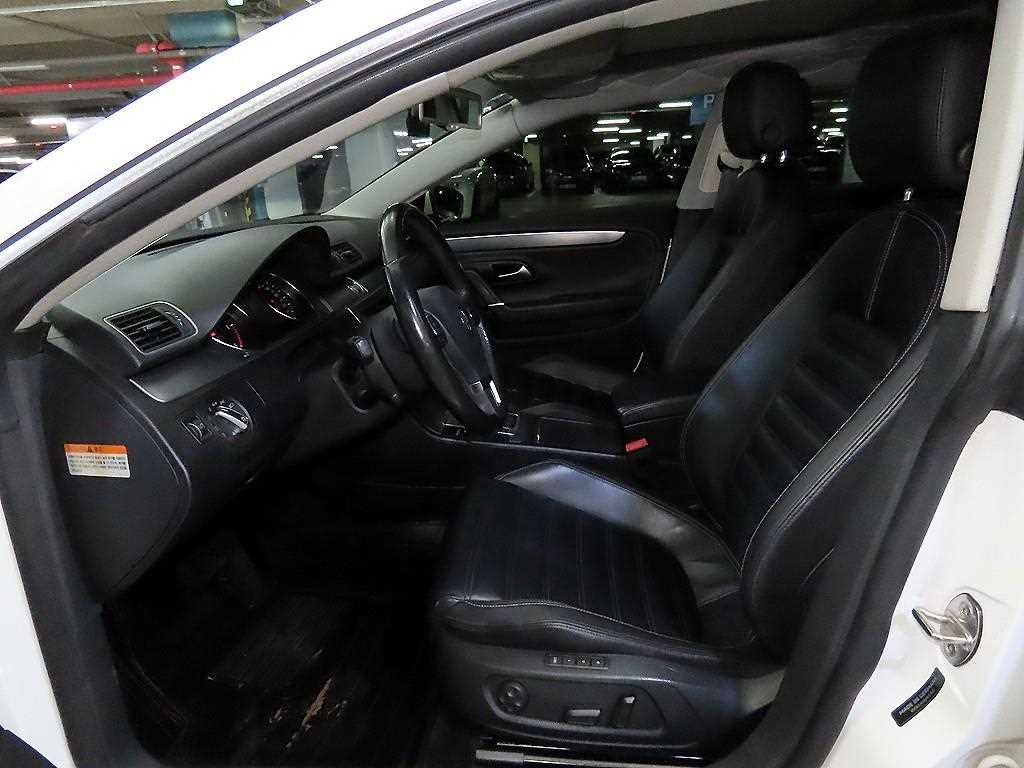 폭스바겐 CC 뉴 CC 2.0 TDI 블루모션 R라인 이미지 6