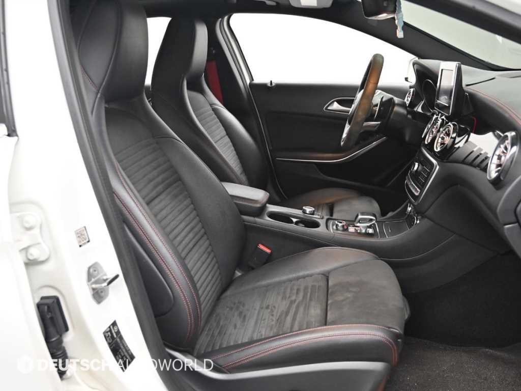 벤츠 GLA 클래스 GLA클래스 X156 GLA45 AMG 4MATIC 이미지 10