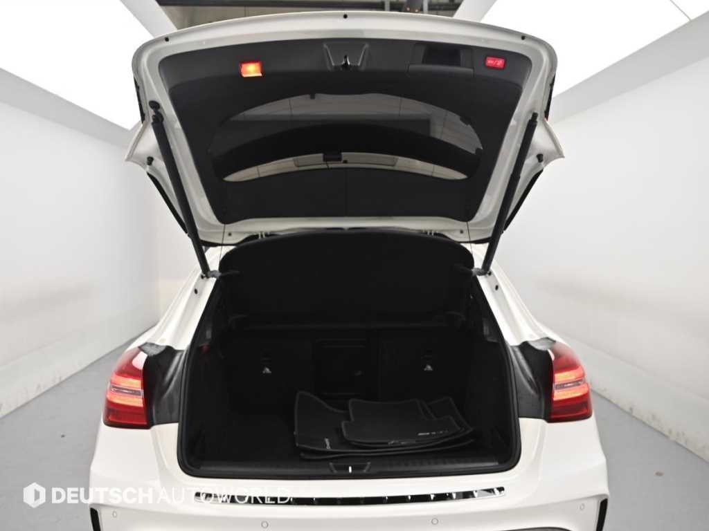 벤츠 GLA 클래스 GLA클래스 X156 GLA45 AMG 4MATIC 이미지 19