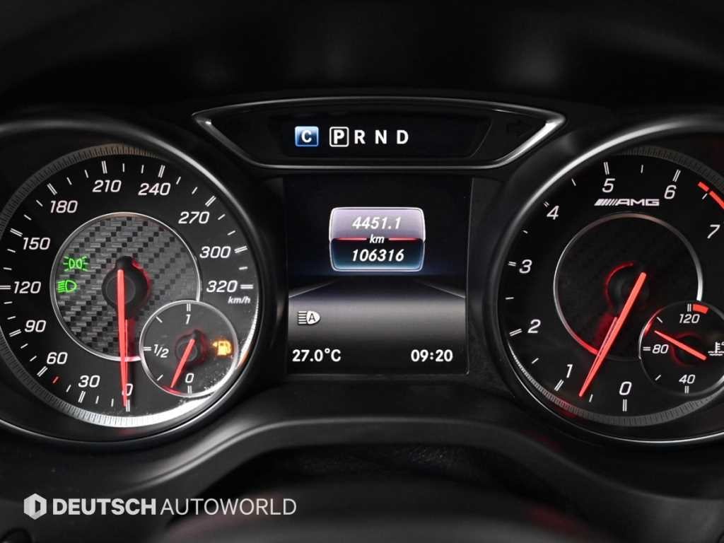 벤츠 GLA 클래스 GLA클래스 X156 GLA45 AMG 4MATIC 이미지 8