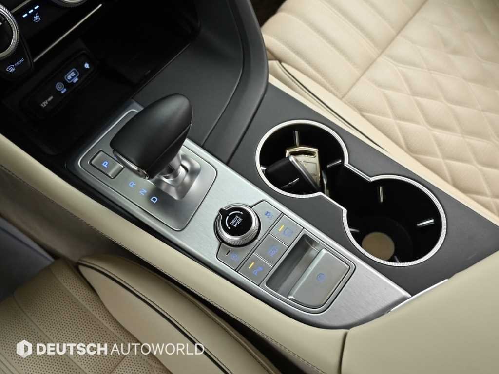 제네시스 G70 2.0T AWD 스포츠 패키지 이미지 9
