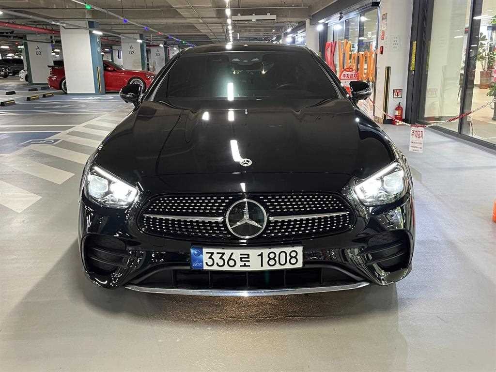 벤츠 E 클래스 E-클래스 W213 E300d 4MATIC 쿠페 이미지 2
