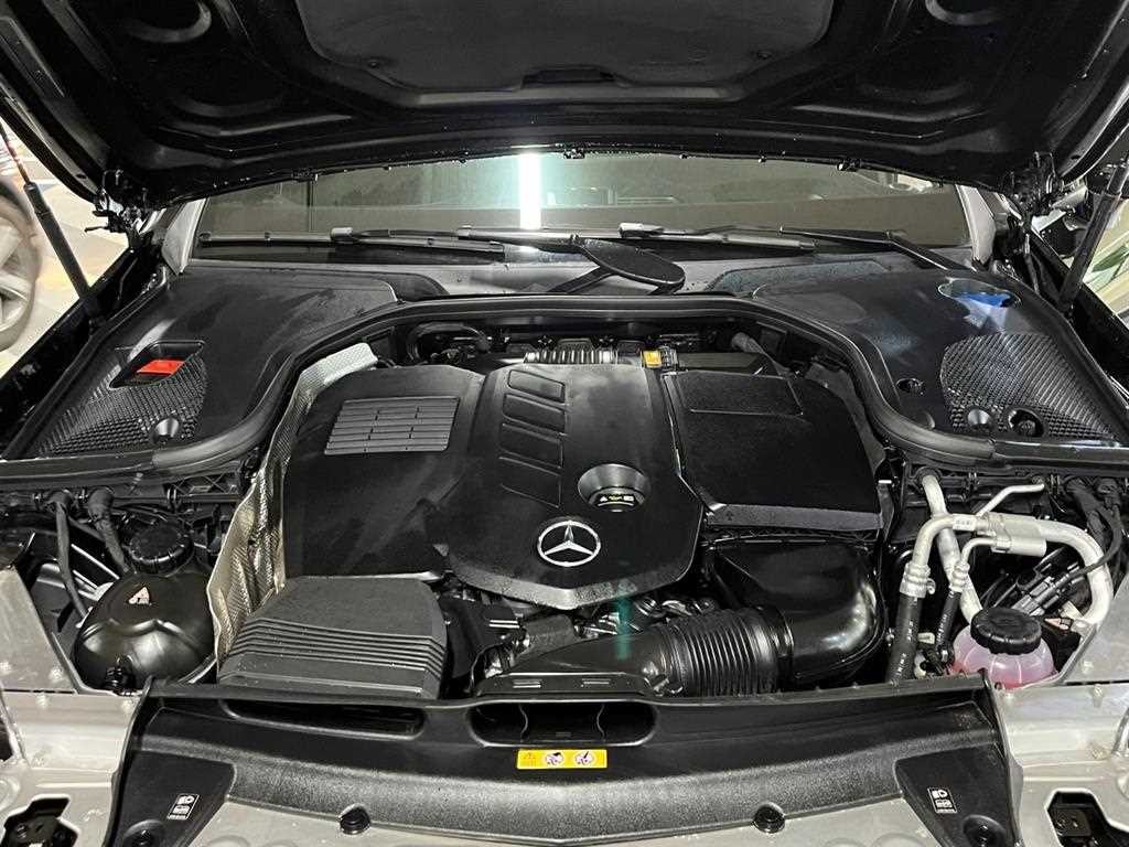 벤츠 E 클래스 E-클래스 W213 E300d 4MATIC 쿠페 이미지 20