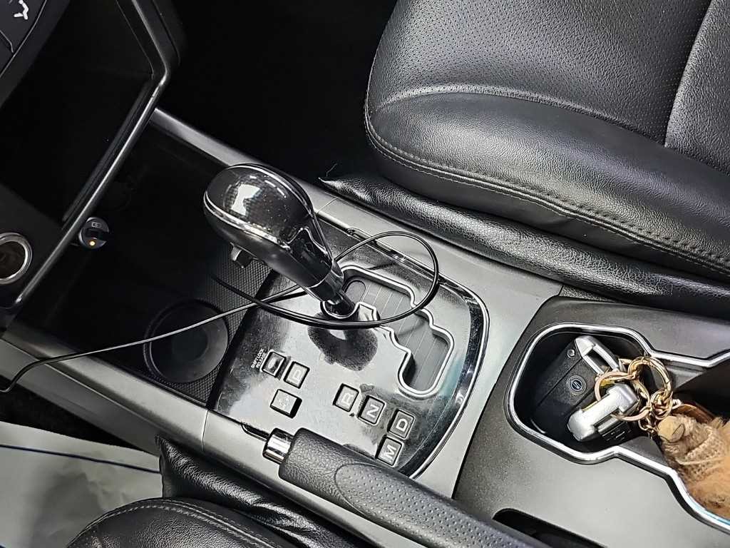 KG모빌리티(쌍용) 코란도 뉴스타일코란도C 2.2 RX 2WD 고급형 이미지 8