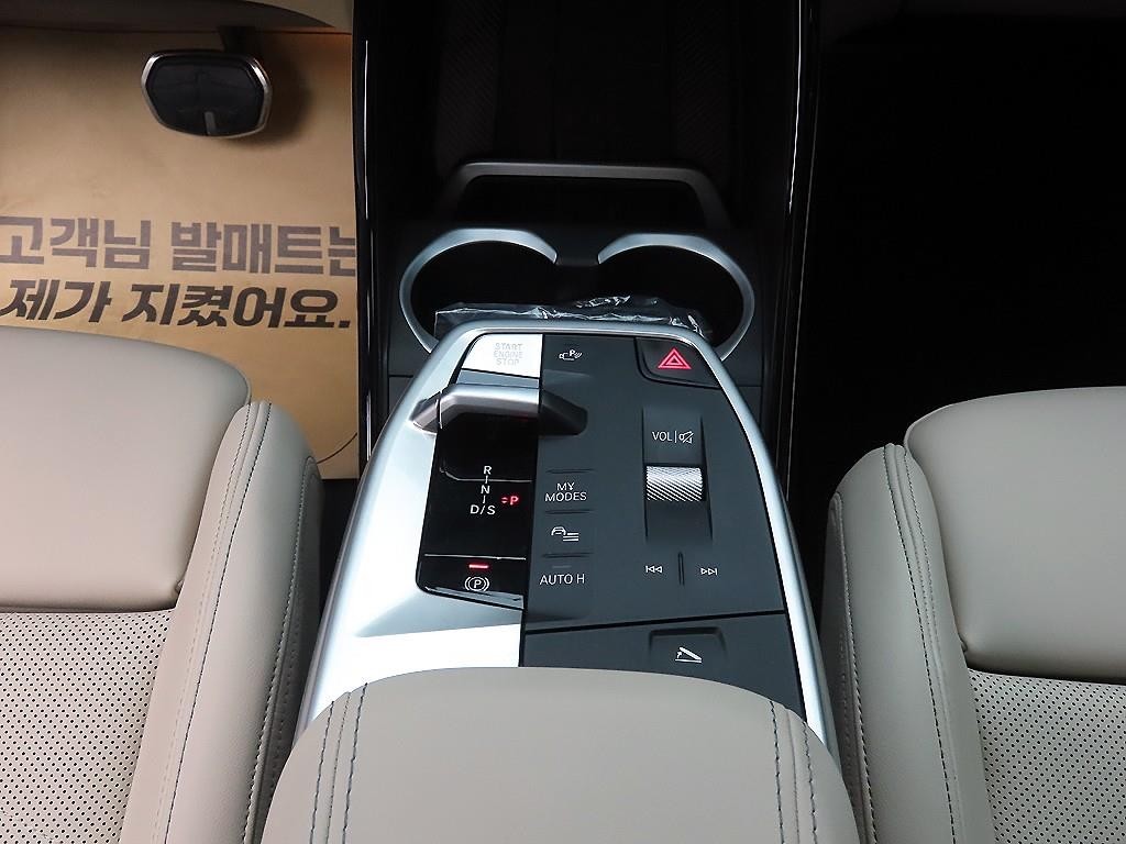 BMW X1 X1 (U11) sDrive 18d M 스포츠 이미지 10