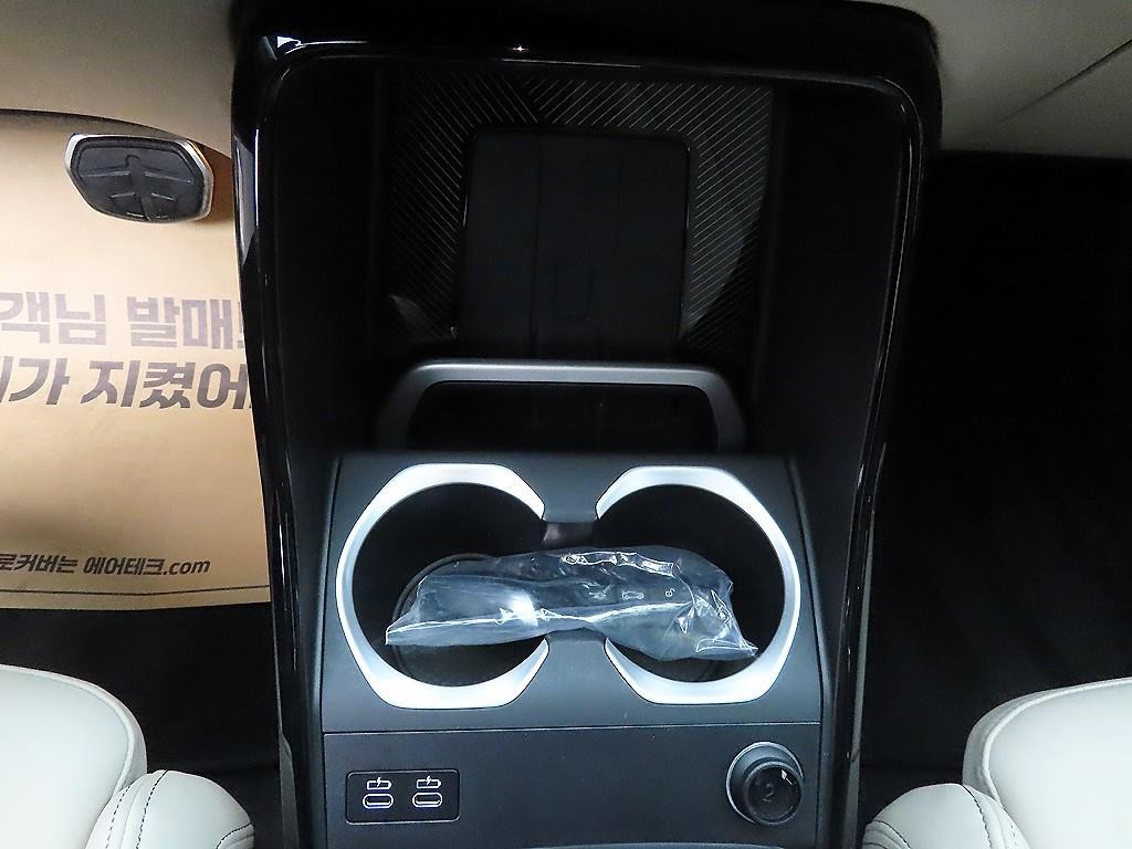 BMW X1 X1 (U11) sDrive 18d M 스포츠 이미지 12