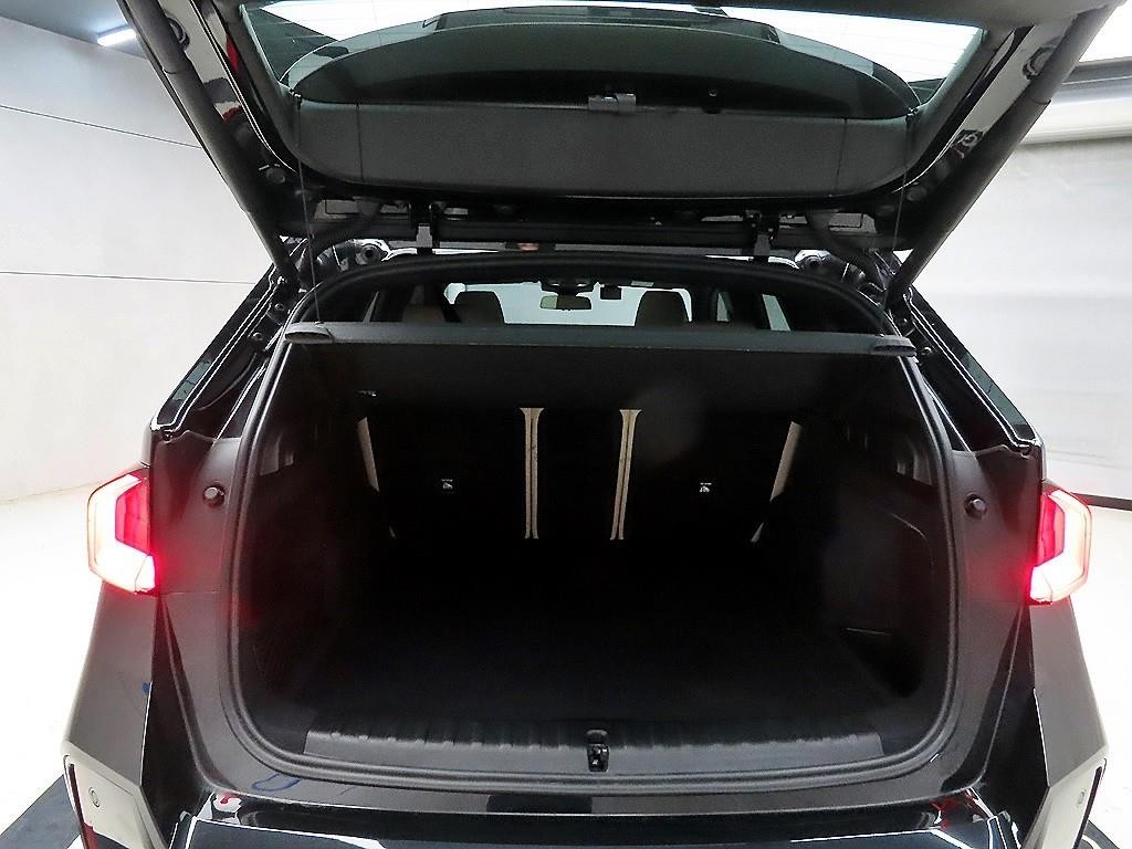 BMW X1 X1 (U11) sDrive 18d M 스포츠 이미지 18