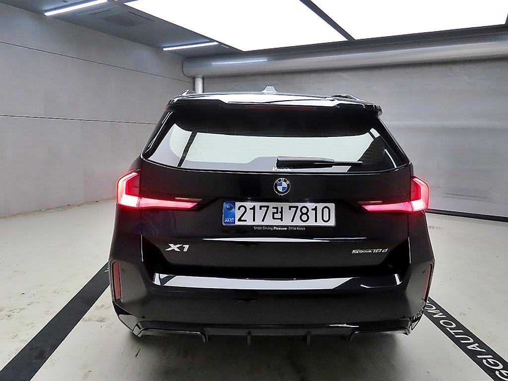 BMW X1 X1 (U11) sDrive 18d M 스포츠 이미지 3