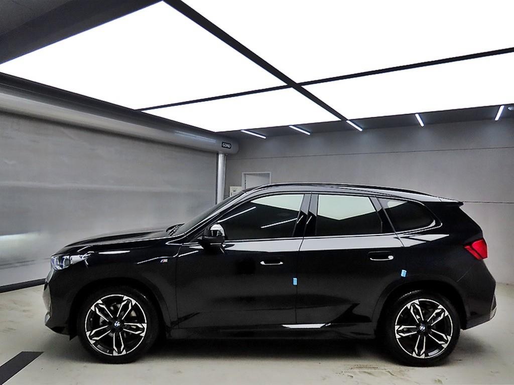 BMW X1 X1 (U11) sDrive 18d M 스포츠 이미지 4