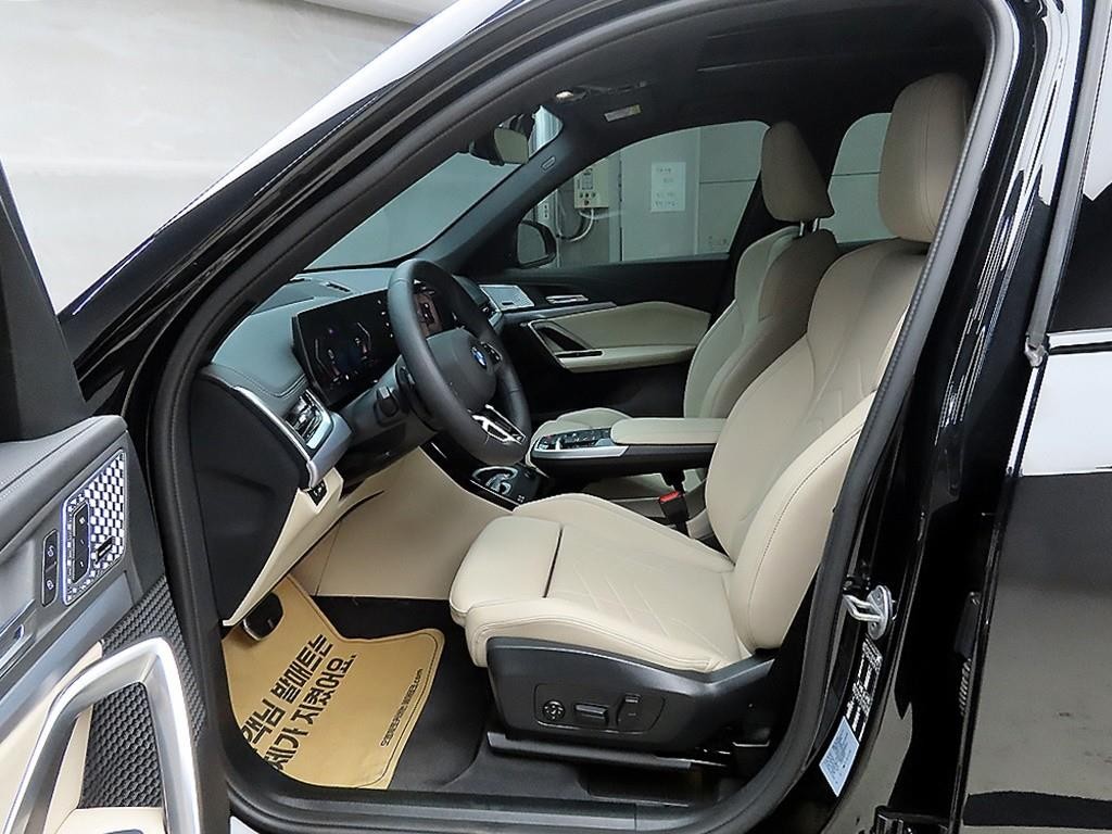 BMW X1 X1 (U11) sDrive 18d M 스포츠 이미지 5