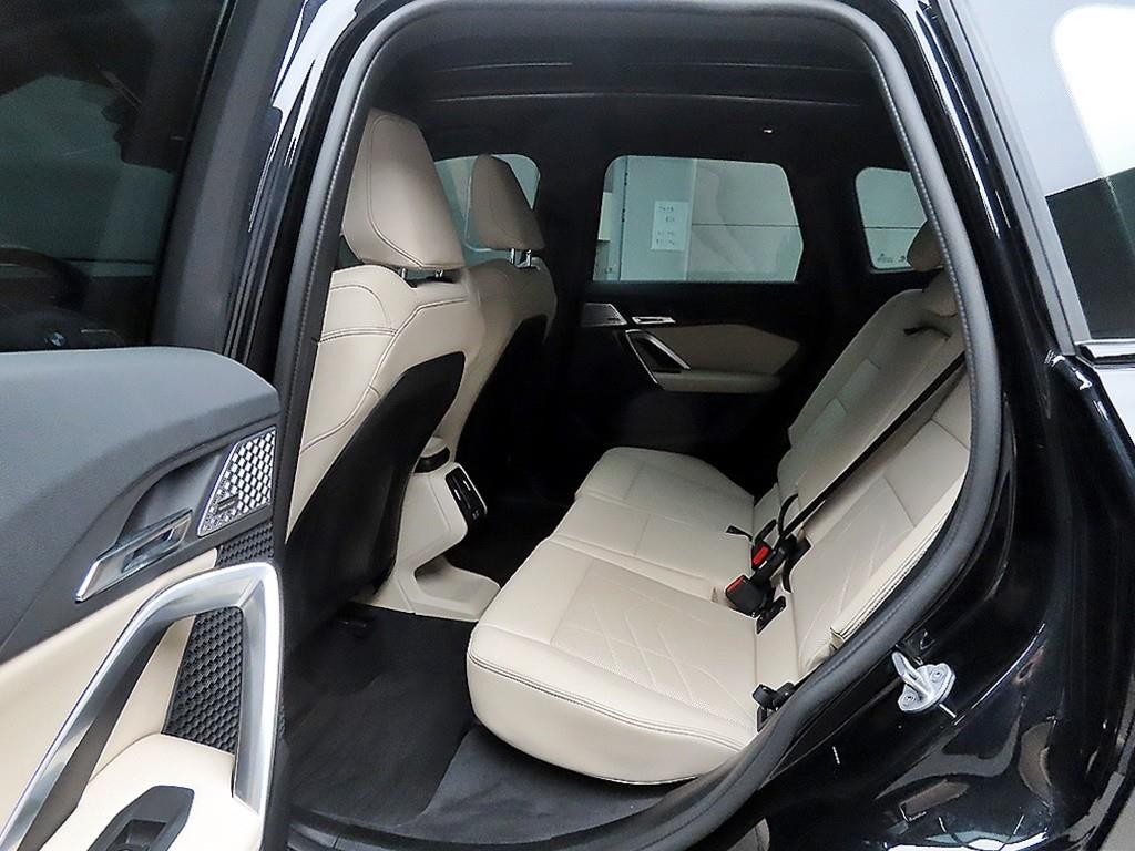 BMW X1 X1 (U11) sDrive 18d M 스포츠 이미지 6
